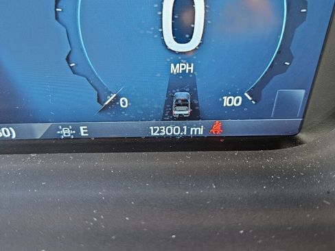 Used 2025 Ford F250 Lariat w/ Lariat Ultimate Package image 27