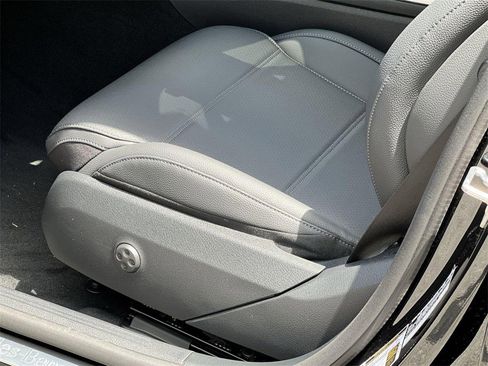 Certified 2025 Mercedes-Benz C 300 4MATIC Sedan image 12