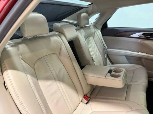 Used 2018 Lincoln MKZ Select w/ Technology Package image 28