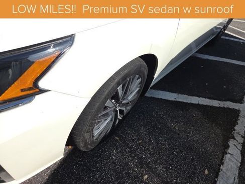 Used 2023 Nissan Altima 2.5 SV w/ SV Premium Package FWD image 8