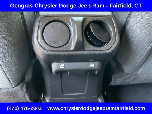 Used 2024 Jeep Wrangler Unlimited w/ Convenience Group AWD/4WD image 23