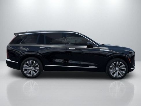 Used 2026 Cadillac Vistiq Luxury AWD/4WD image 4