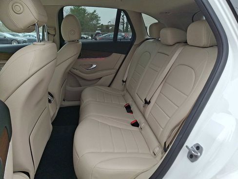 Certified 2022 Mercedes-Benz GLC 300 4MATIC image 8