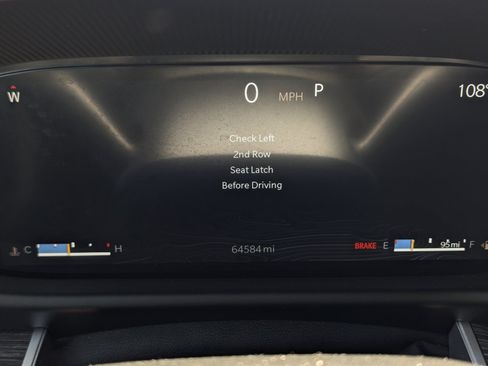 Used 2024 Jeep Wagoneer Series II w/ Flexible Seating Group RWD image 12
