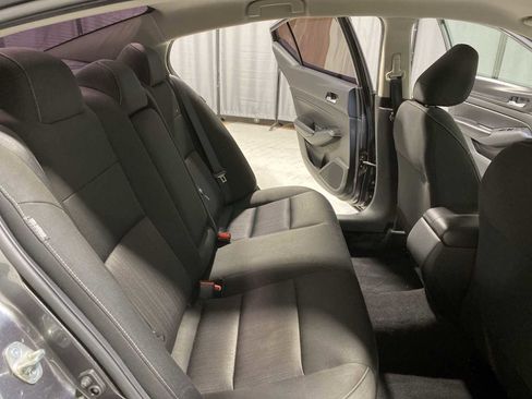 Used 2021 Nissan Altima 2.5 S image 12