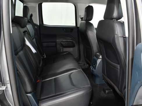 Used 2023 Ford Maverick Lariat w/ Lariat Luxury Package AWD/4WD image 19
