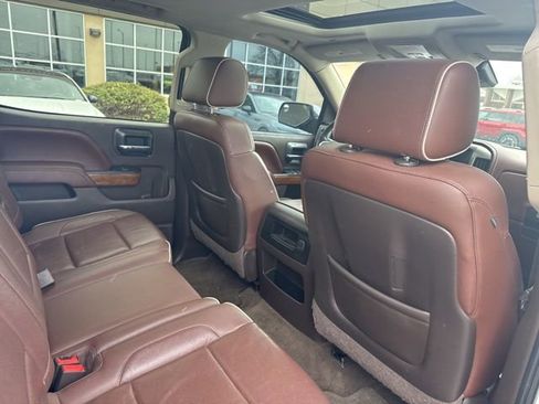 Used 2015 Chevrolet Silverado 1500 High Country w/ High Country Premium Package image 11