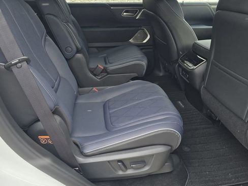 New 2026 INFINITI QX80 SPORT w/ Sport Exterior Package image 25