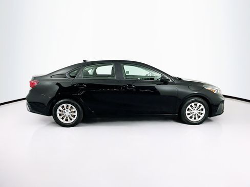 Used 2023 Kia Forte LX image 10