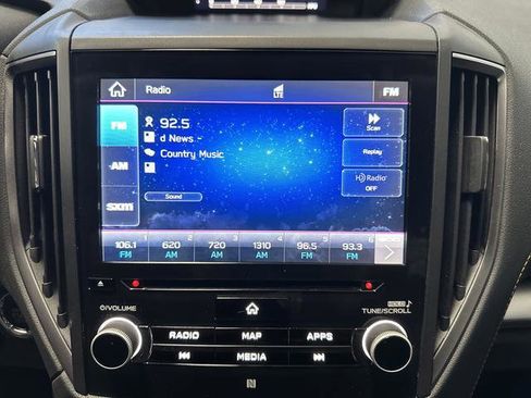 Used 2022 Subaru Crosstrek 2.5i Limited w/ Moonroof Package 2 image 18