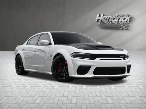 Used 2022 Dodge Charger SRT Hellcat image 2