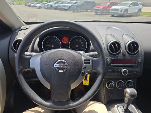 Used 2010 Nissan Rogue SL FWD image 14