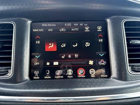 Used 2016 Dodge Charger R/T Scat Pack image 27