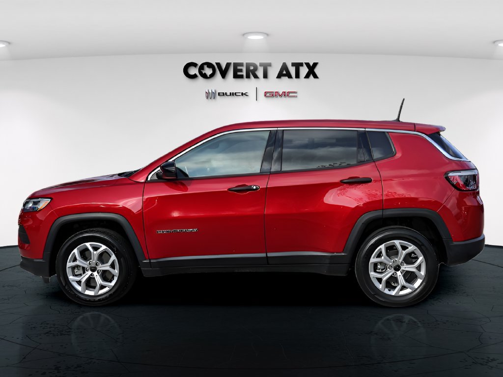 Used 2025 Jeep Compass Sport AWD/4WD image 4