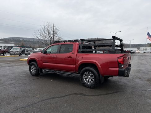 Used 2019 Toyota Tacoma SR5 image 8
