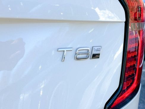 Used 2025 Volvo XC90 T8 Ultra w/ Protection Package image 12