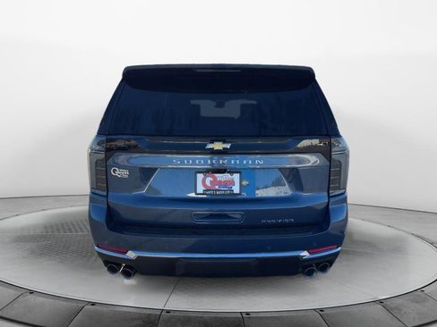 New 2026 Chevrolet Suburban Premier image 4