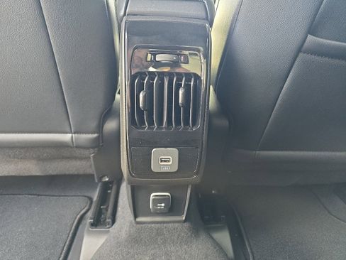 New 2026 Jeep Compass Latitude image 28