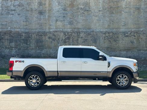 Used 2022 Ford F250 King Ranch w/ FX4 Off-Road Package image 8