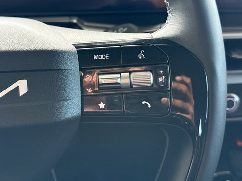 New 2026 Kia Sorento S image 29