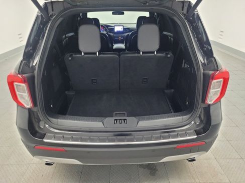 Used 2020 Ford Explorer Limited AWD/4WD image 29