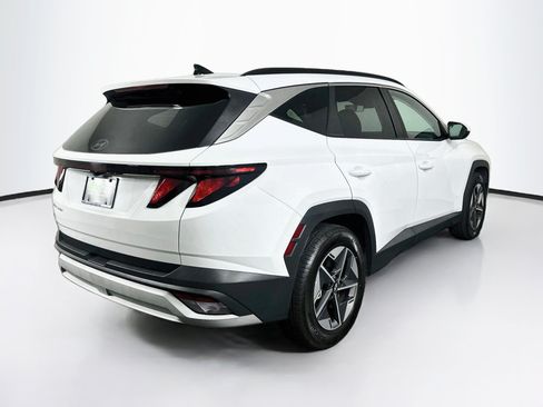 Used 2025 Hyundai Tucson SEL FWD image 9