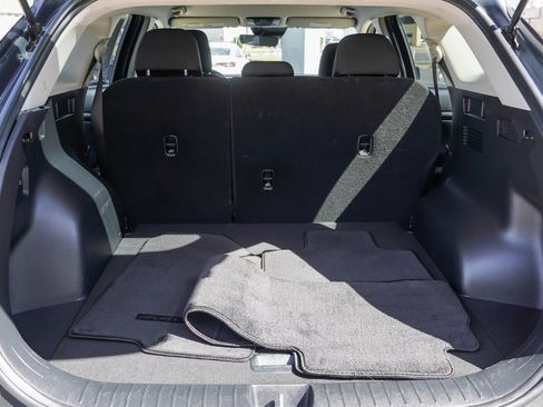 Used 2025 Kia Sportage LX image 14