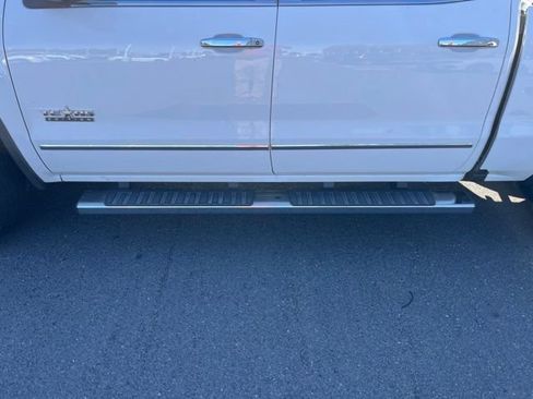 Used 2018 GMC Sierra 1500 SLT w/ Texas SLT Premium Package RWD image 10