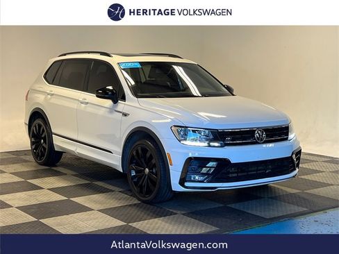 Certified 2020 Volkswagen Tiguan SE image 1