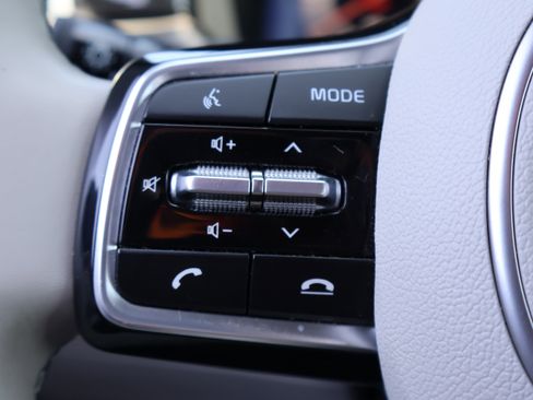 Used 2023 Kia Sorento SX Prestige AWD/4WD image 35