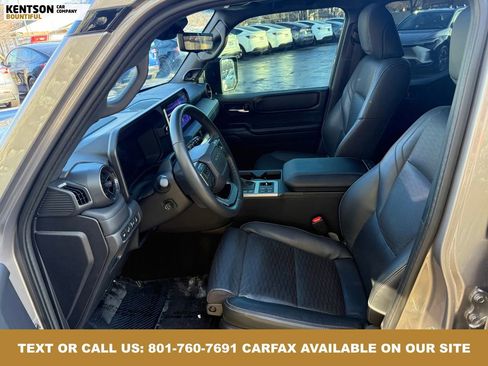 Used 2024 Toyota Land Cruiser image 33