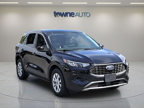 Used 2023 Ford Escape Active AWD/4WD image 7