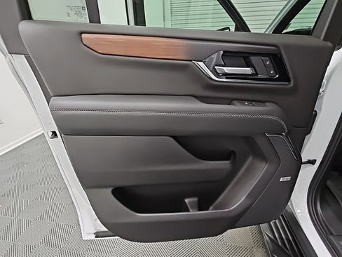 New 2026 GMC Yukon XL Denali image 36