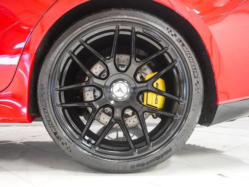 Used 2019 Mercedes-Benz AMG GT 63 w/ AMG Dynamic Plus Package image 45