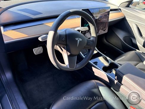 Used 2020 Tesla Model 3 Standard Range Plus image 8