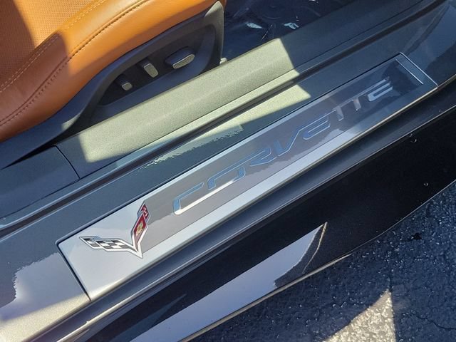 Used 2015 Chevrolet Corvette Z06 w/ 3LZ Preferred Equipment Group RWD image 15