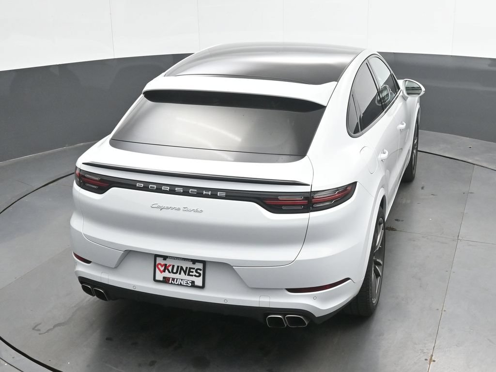 Used 2023 Porsche Cayenne Turbo AWD/4WD image 31