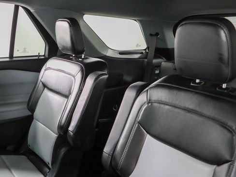 Used 2023 Ford Explorer XLT w/ Equipment Group 202A image 24