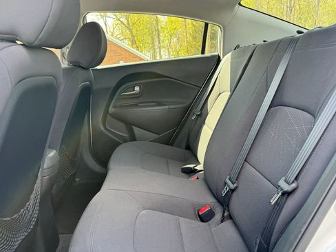 Used 2013 Kia Rio EX w/ Convenience Pkg FWD image 15