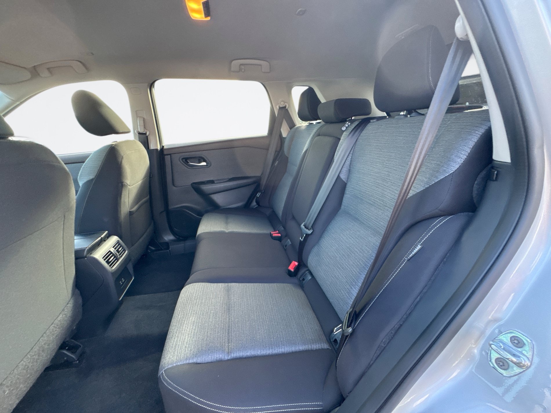 Certified 2023 Nissan Rogue SV AWD/4WD image 14