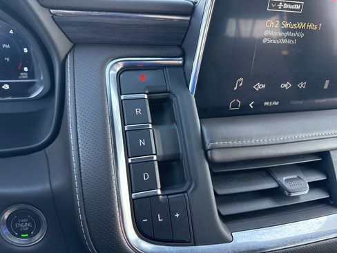 Used 2023 GMC Yukon SLT w/ Max Trailering Package image 20