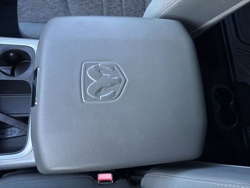 Used 2016 RAM 1500 Big Horn image 28