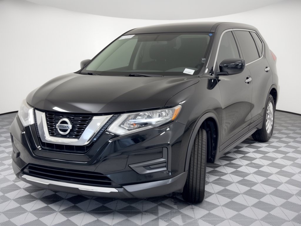 Used 2017 Nissan Rogue S FWD image 12