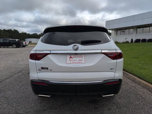 Used 2022 Buick Enclave Essence w/ Experience Buick Package image 3