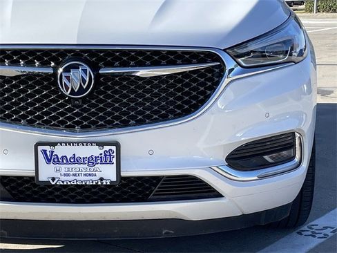 Used 2020 Buick Enclave Avenir w/ Avenir Technology Package image 7