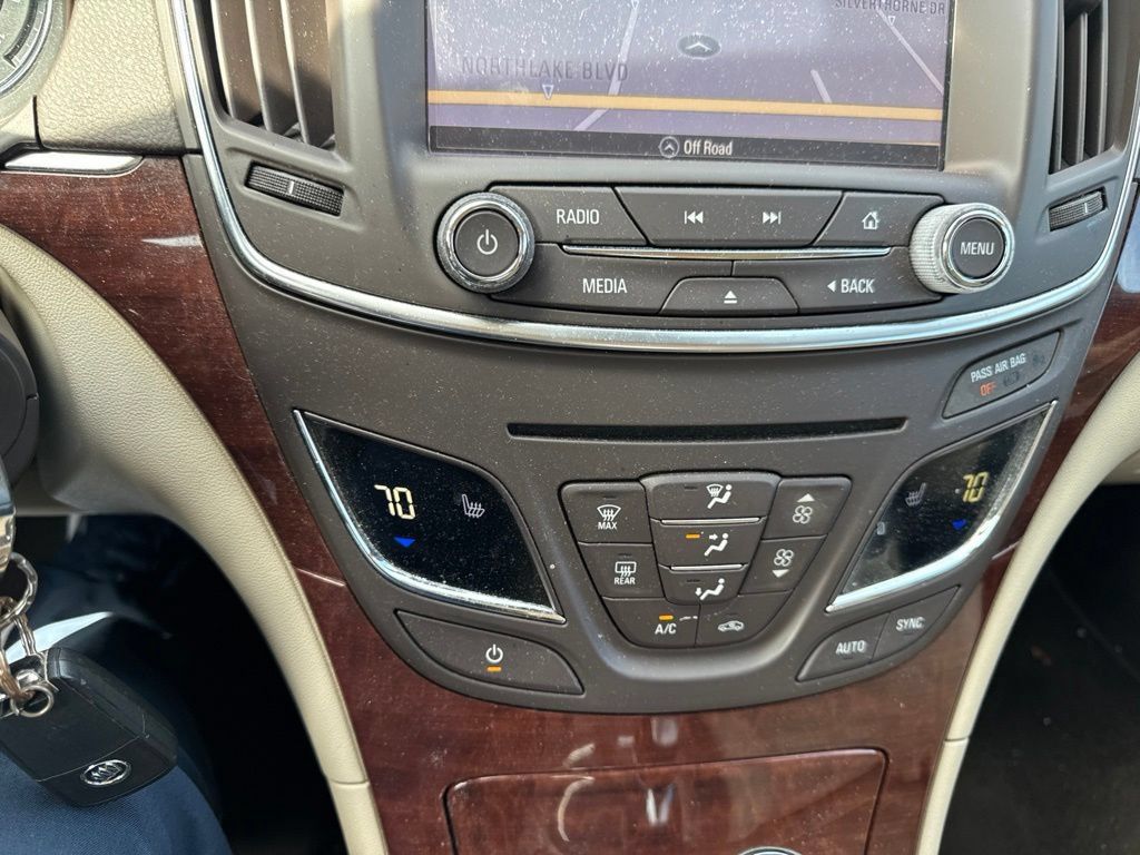 Used 2016 Buick Regal FWD image 24