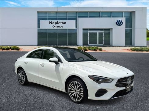 Used 2025 Mercedes-Benz CLA 250 image 8