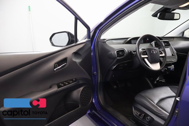 Used 2016 Toyota Prius Four w/ Advanced Technology Package FWD image 8