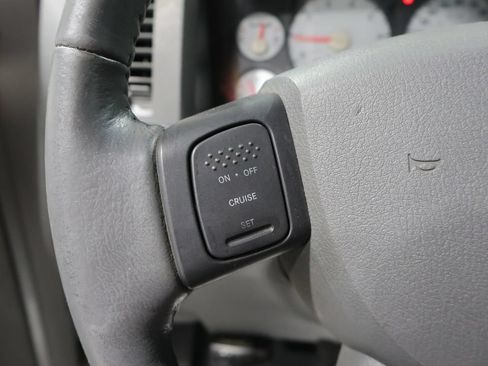Used 2007 Dodge Ram 1500 Truck SLT w/ Mopar Chrome Edition Group AWD/4WD image 29