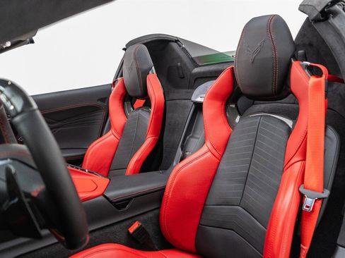 Used 2023 Chevrolet Corvette Z06 w/ Stealth Interior Trim Package image 28